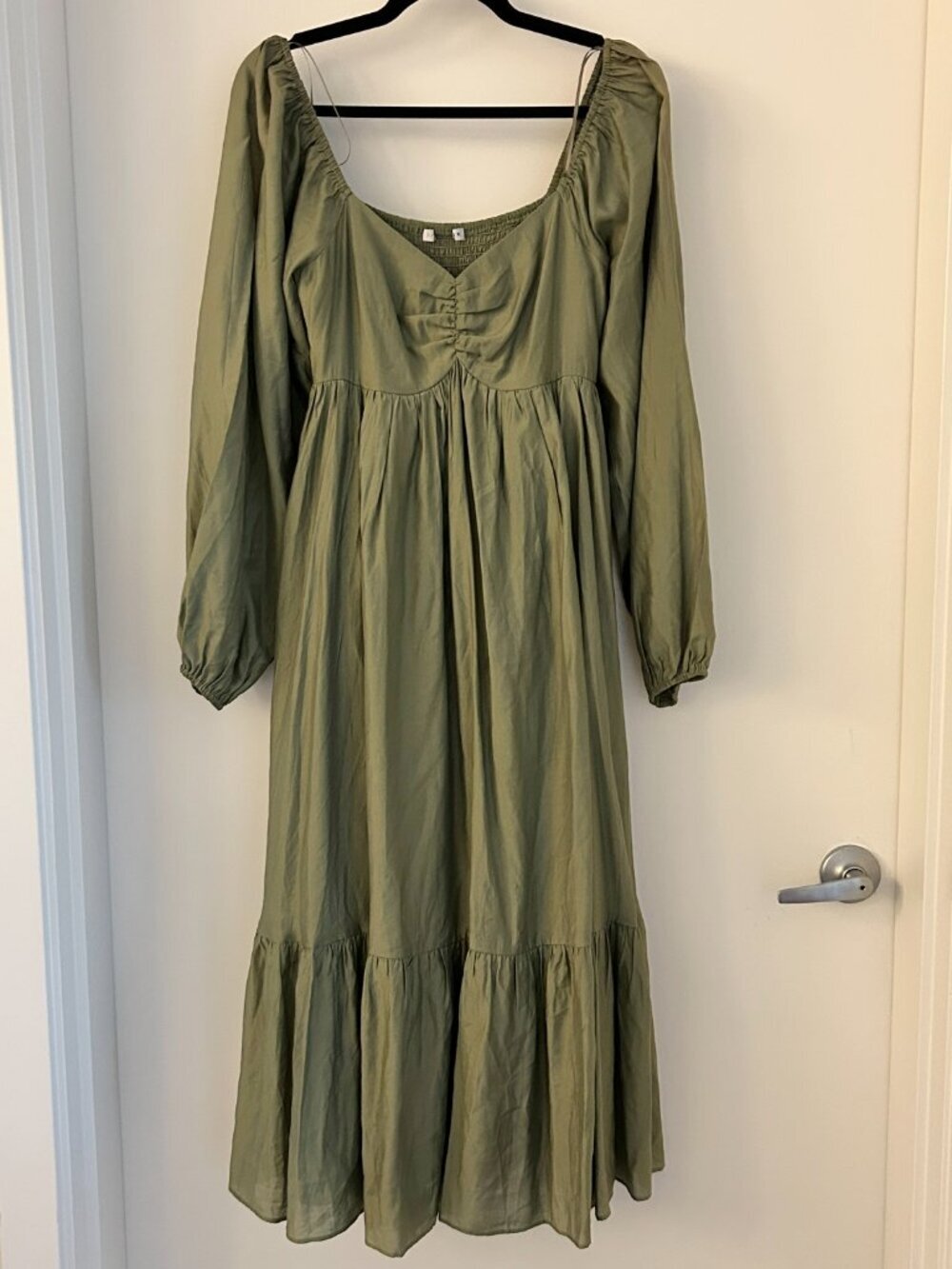 Baltic Born Annalisa Midi Dress in Olive Green Size S NWOT - Picture 4 of 11